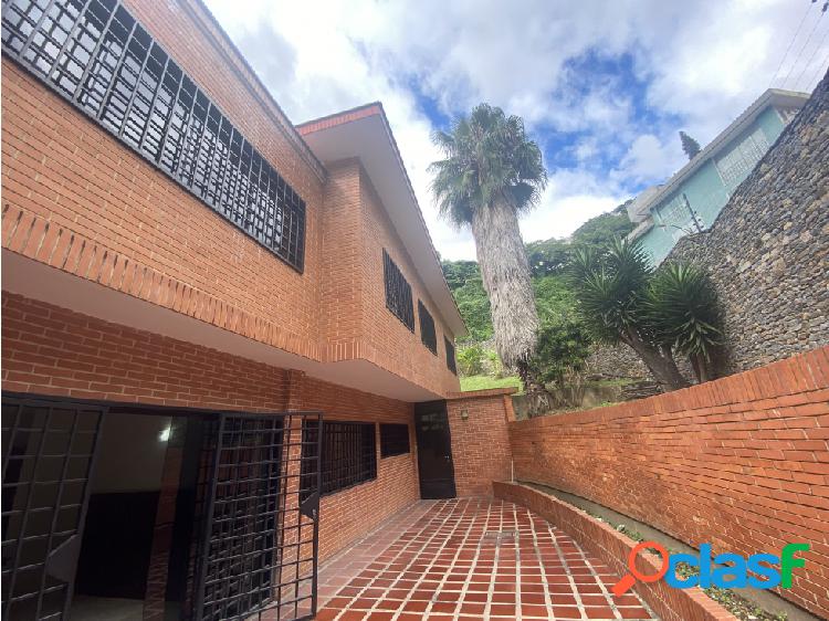 EN VENTA CASA MULTIFAMILIAR EN COLINAS DE BELLO MONTE