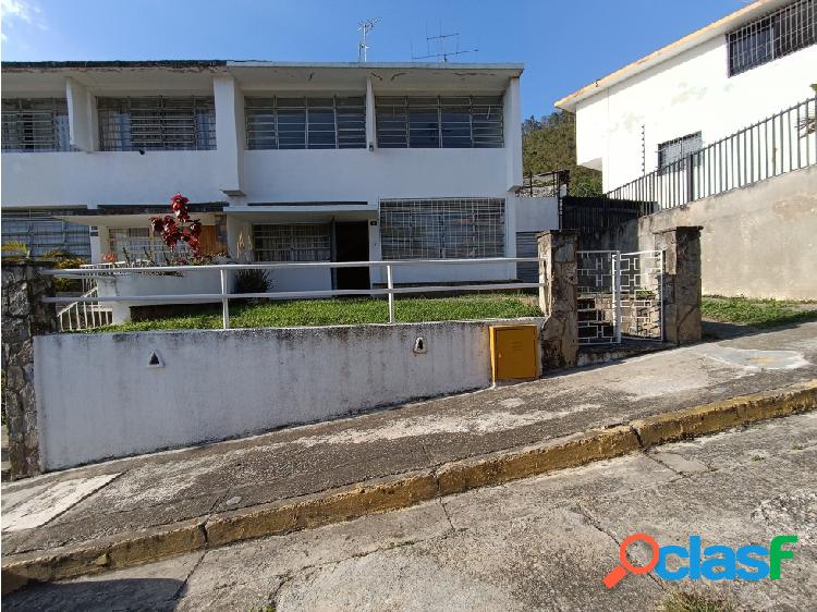 EN VENTA O ALQUILER CASA EN SAN BERNARDINO PARTE ALTA