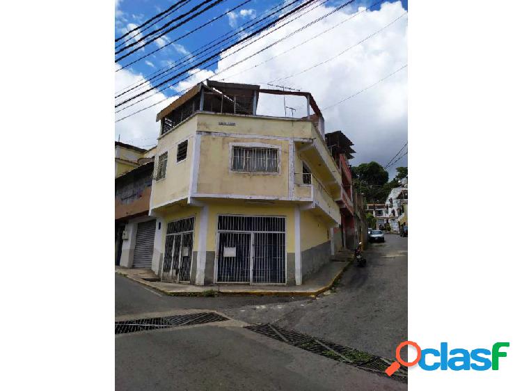 Edificio Comercial al final de la Av. Bermúdez Los Teques,