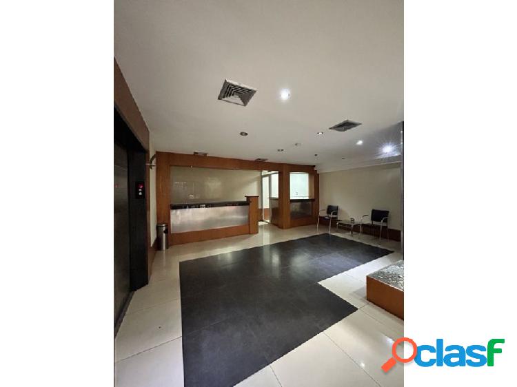 Edificio y Galpón de 3.053m2 en venta en La Urbina