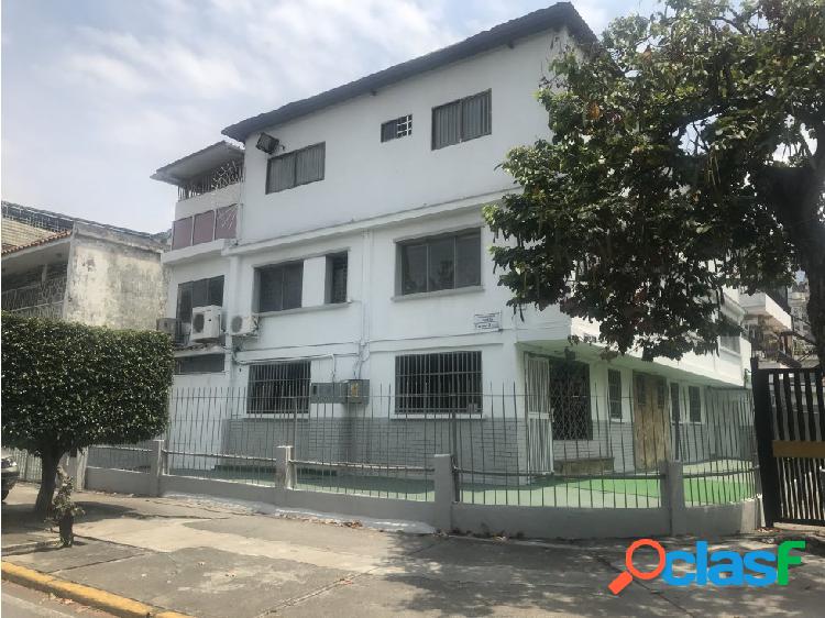 En Venta Casa comercial en la California Norte