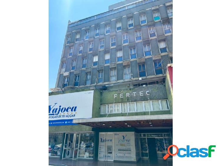 En Venta Oficina o Depósito Chacao, Av Libertador, Caracas