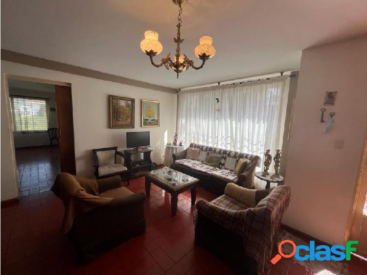 En Venta Quinta Urb. El Marqués.