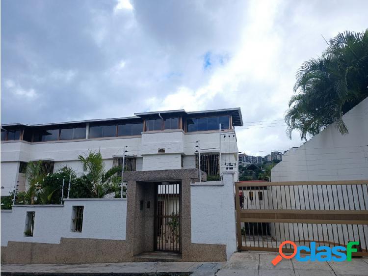 En venta Casa en la Urbanización Colinas de Bello Monte 755