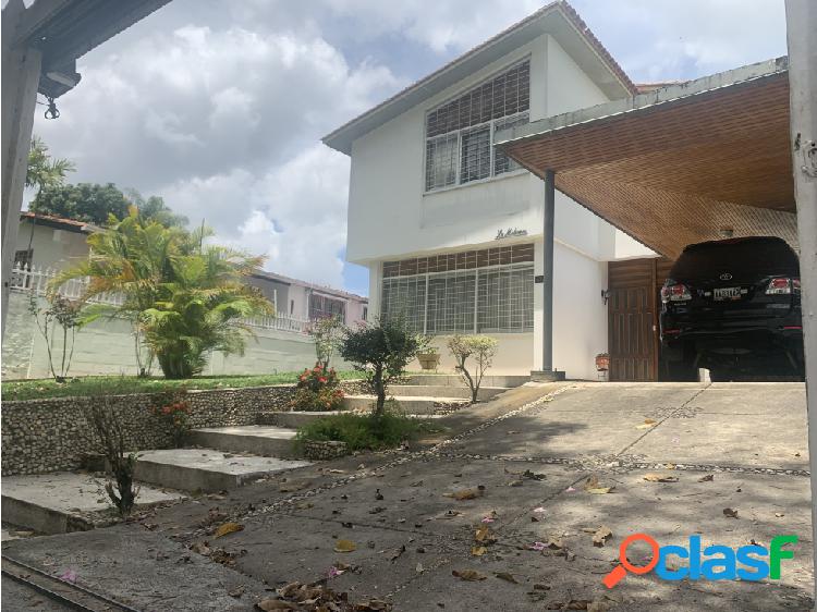 En venta Casa en prados del Este 5H/5B/6PE HB