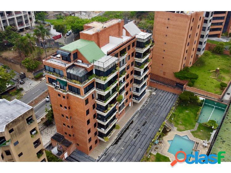 En venta Colinas de Valle Arriba 166 M² 4/4/3