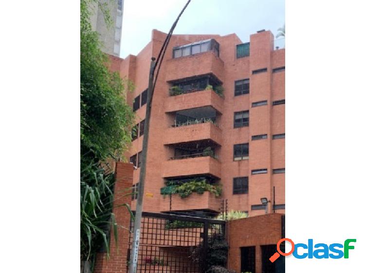 En venta ó alquiler apartamento en La Castellana. 360 m2