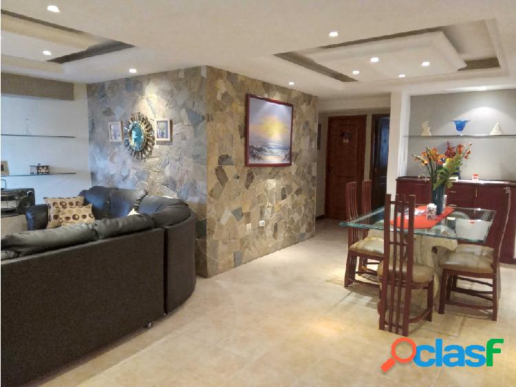 En venta amplio apartamento de 155m2 en El Parral TCL A