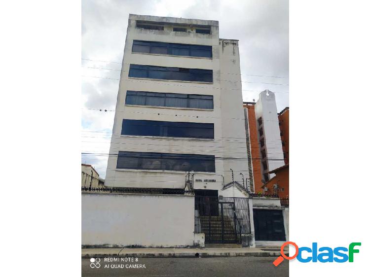 En venta apartamento Duplex en el centro Este de