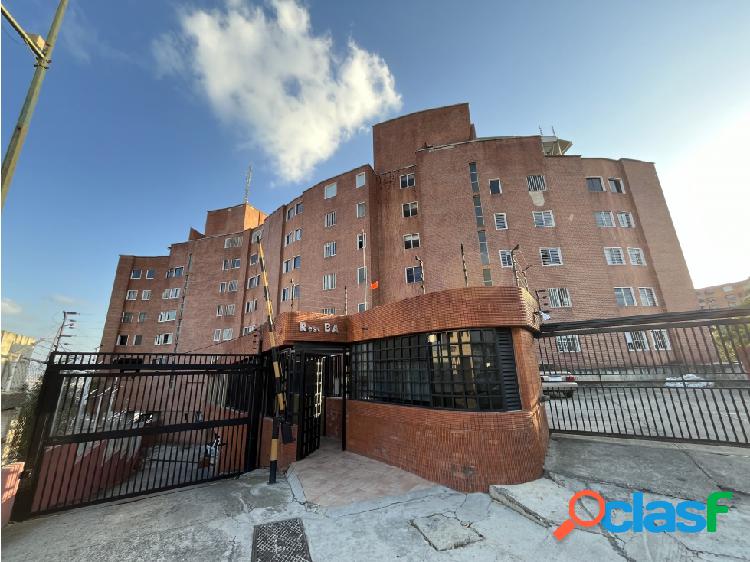 En venta apartamento con increíble vista en Lomas de Col.