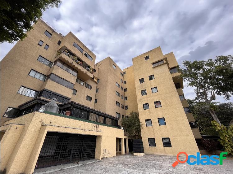 En venta apartamento en Los Chorros HB