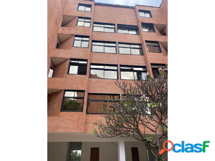 En venta apto 300m2 3h+s/3b+s/4p Las Mercedes