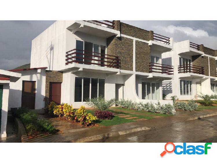 GUACUCO - TOWNHOUSE, +R VENTA MARGARITA, OBRA GRIS