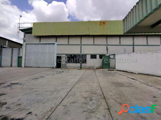 Galpon Industrial en Venta Zona Industrial OM-4897752