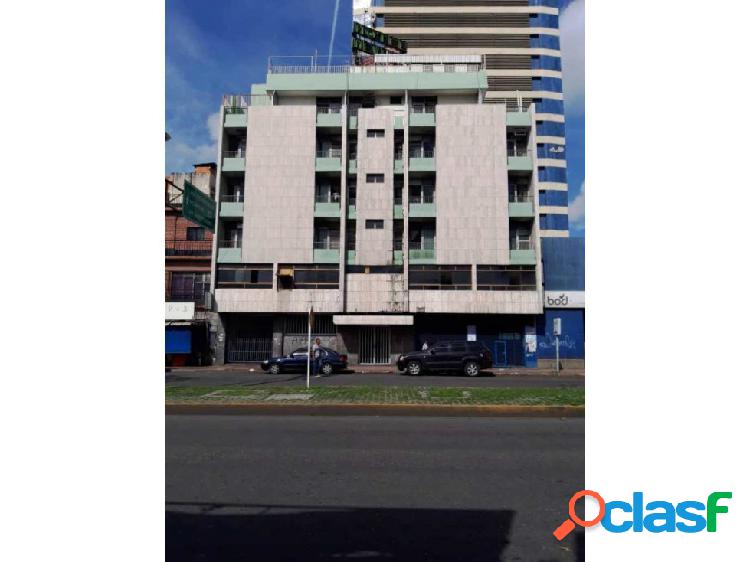 HOTEL EN VENTA o ALQUILER AV VARGAS BARQUISIMETO