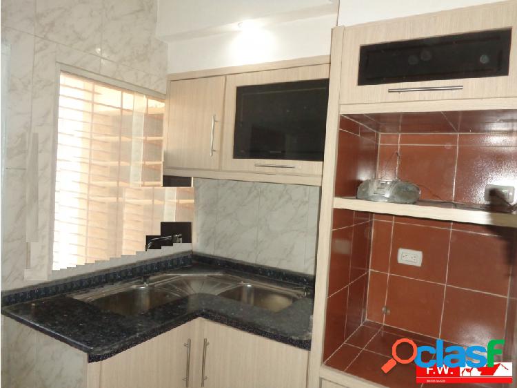 Hermoso apartamento en Carvajal