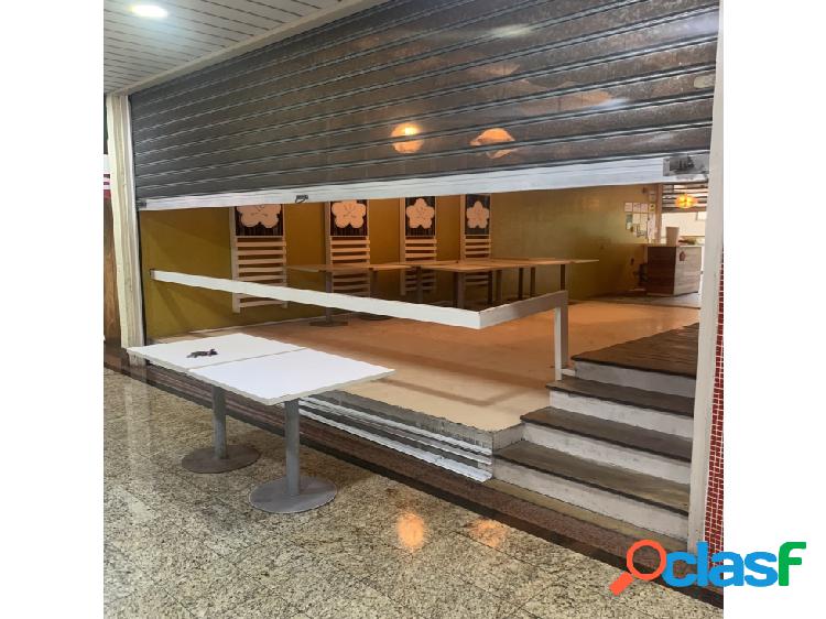 LOCAL COMERCIAL EN ALQUILER 169,81 - URB. MANZANARES