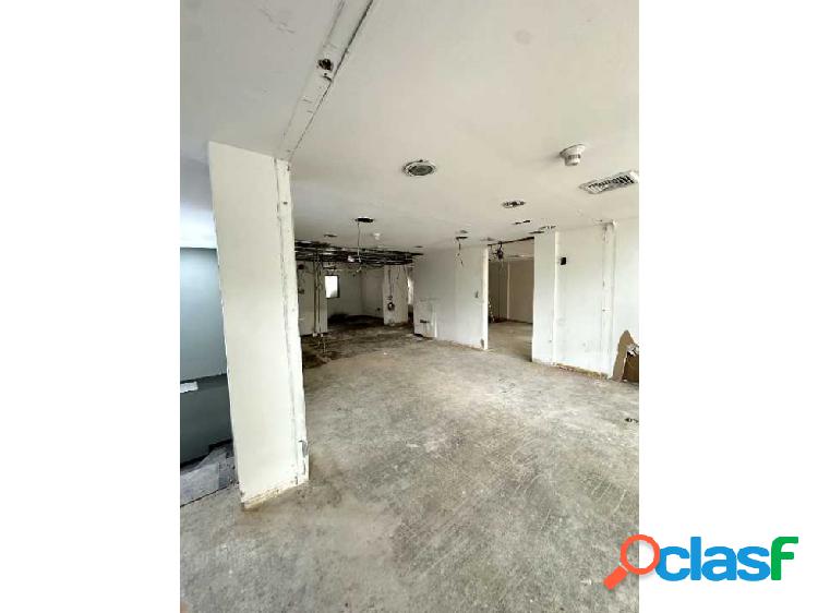 LOCAL COMERCIAL EN ALQUILER 178 M2 PARA REMODELAR - URB. LAS