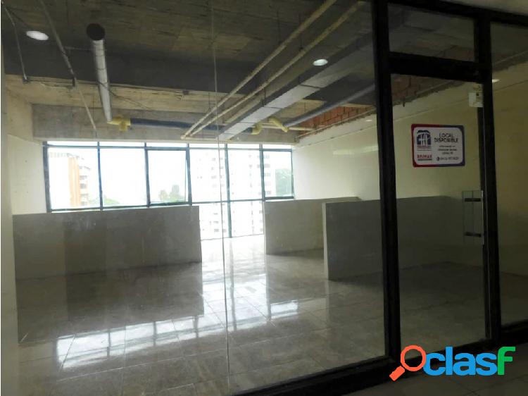 LOCAL COMERCIAL EN ALQUILER CC MACARACUAY PLAZA (C2,1H)