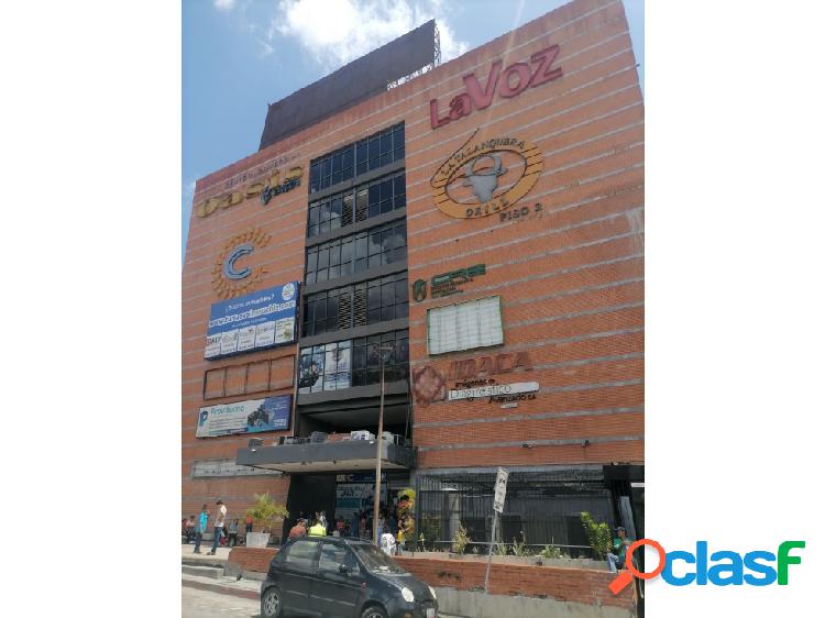 LOCAL COMERCIAL EN EL CC. OASIS CENTER (VENTA)