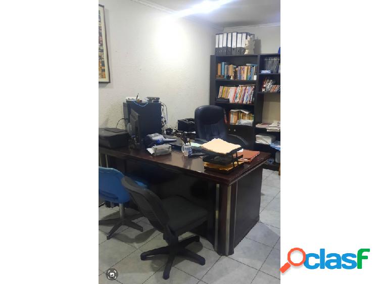 LOCAL EN LA AV. RAUL LEONI AL02-1195SJ-MYAFAR