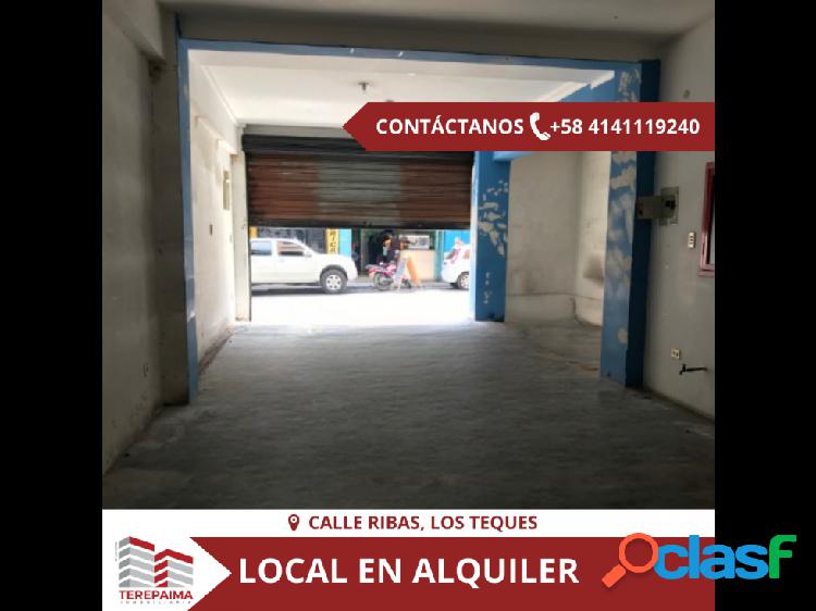 Local Comercial en Alquiler, Calle Ribas. Los Teques.