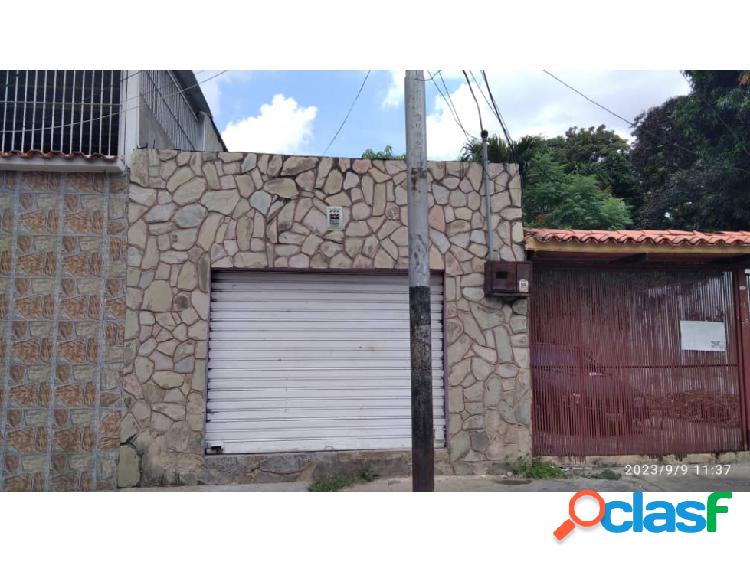 Local Comercial en Alquiler en el Barrio Lourdes, Maracay