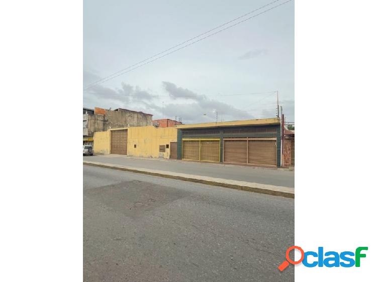 Local Comercial en Venta en Santa Rita Av Principal Coropo