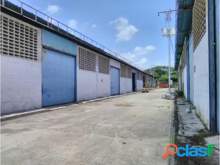 Local comercial e industrial en Alquiler, Nueva Valencia,