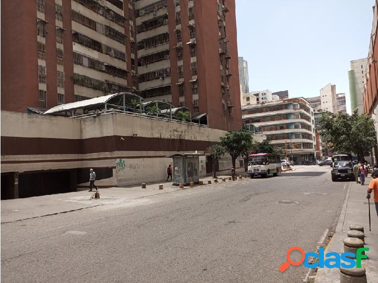 Local en Venta, Urb. La Candelaria, 420m² -lf/ws-