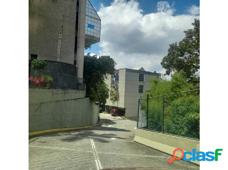 Lujoso townhouse en calle privada en el Peñon