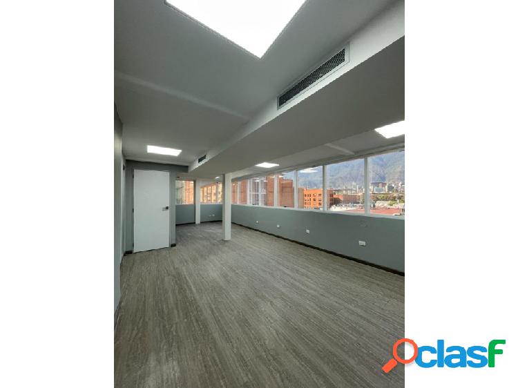 OFICINA EN ALQUILER 235 M2 - URB. LAS MERCEDES