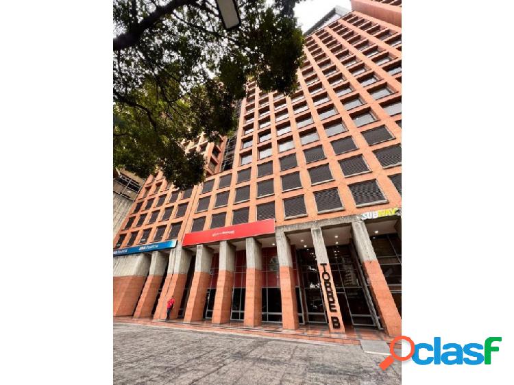 Oficina de 365m2 en alquiler en Chacao Torre Provincial