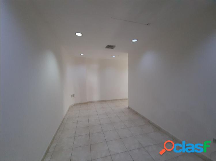 Oficina en Alquiler 53 m2 Av Bolívar Torre Sindoni Maracay