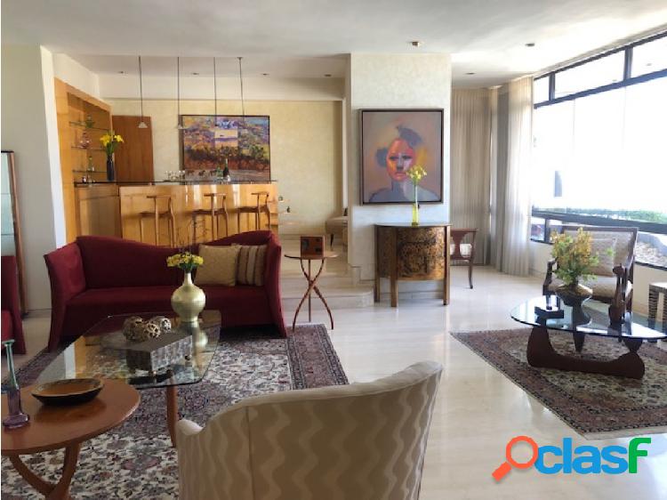 Ofrezco en VENTA impecable apt en VALLE ARRIBA