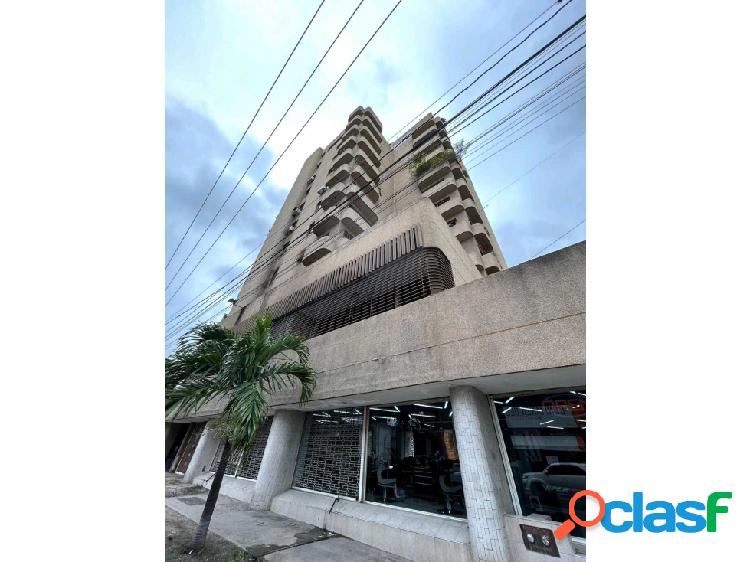 PENT HOUSE DUPLEX EN VENTA CARR. 19 ESQ CALLE 12