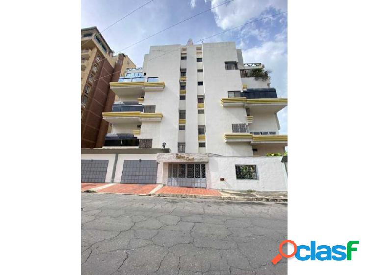 PENT HOUSE EN VENTA URBANIZACIÓN EL BOSQUE MARACAY RG