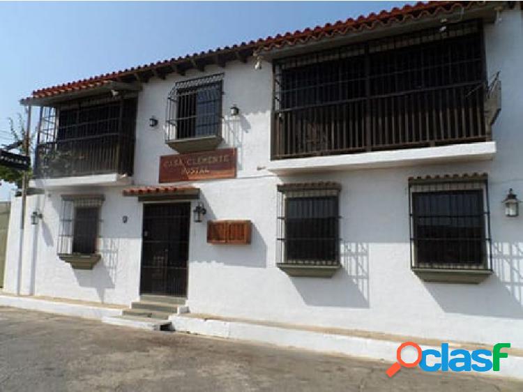 Posada en Venta Puerto Píritu 3549m2/40H/43B/20PE