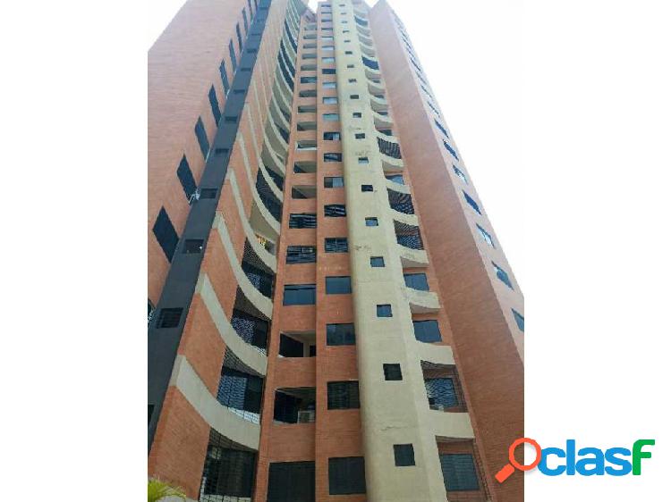 SE VENDE APARTAMENTO EN LAS CHIMENEAS