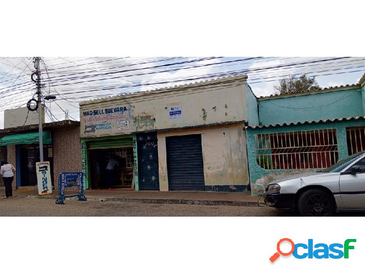 SE VENDE CASA DE USO COMERCIAL CERCA PLAZA PIAR-