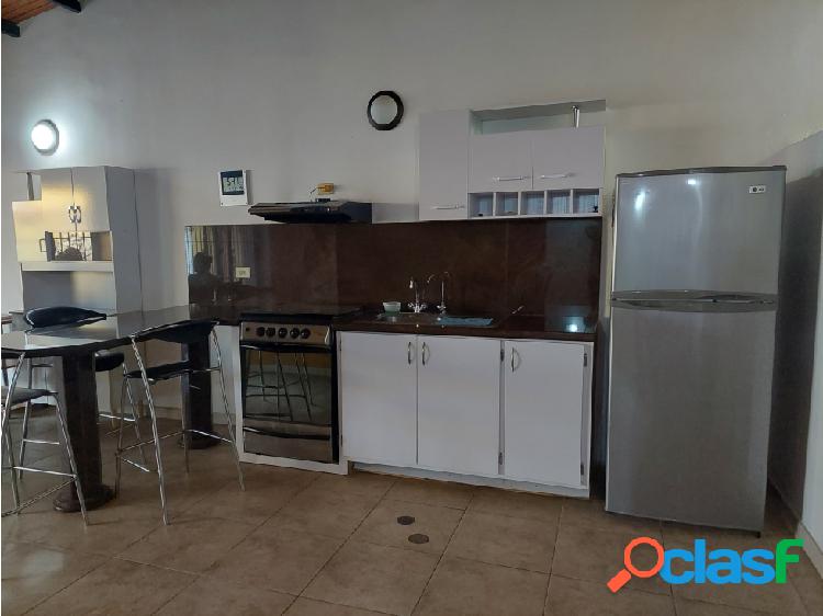 SE VENDE CASA EN LA URB. ANDALUCIA VE13-004ST-LFAJ