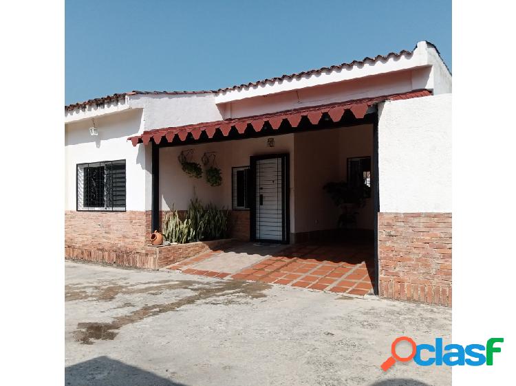 SE VENDE CASA EN NAGUANAGUA