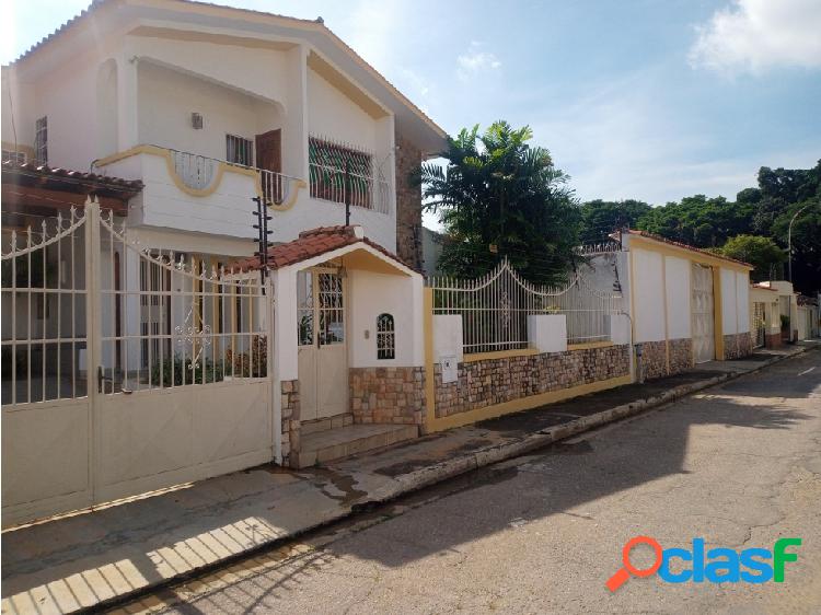 SE VENDE CASA EN PREBO II, CALLE CERRADA!