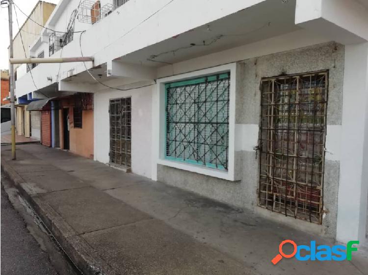 SE VENDE LOCAL CALLE STO DOMINGO SEC CENTRO