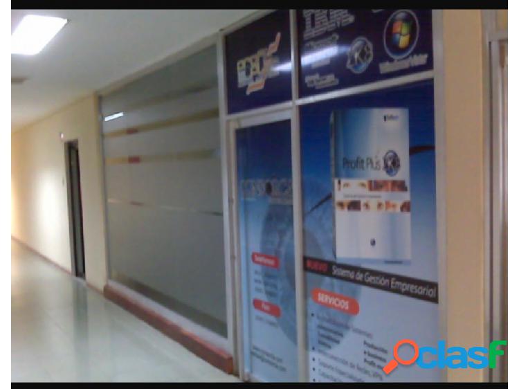 SE VENDE LOCAL CENTRO COMERCIAL PETRORIENTE VE02-1073ST-JVIS