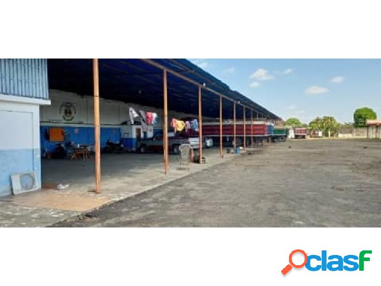 SE VENDE PATIO EMPRESARIAL EN BARINAS VE02-1299BARI-DCED