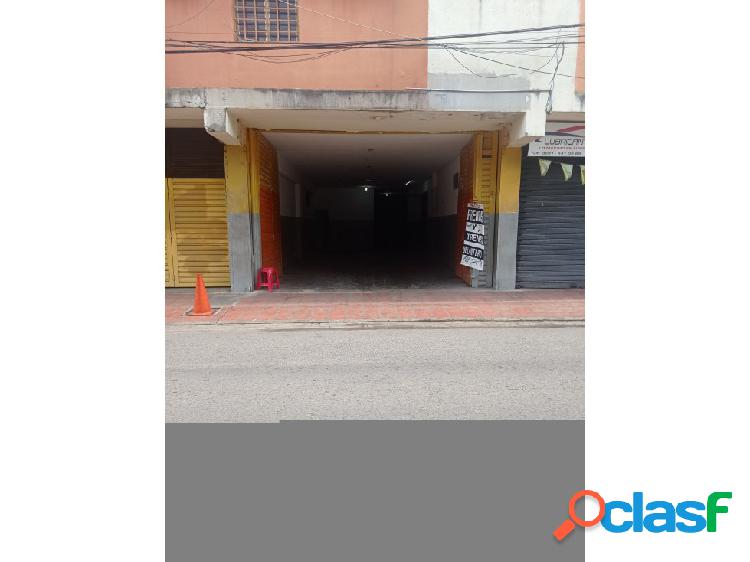 SE VENDE/ALQUILA LOCAL EN SECTOR CENTRO VE02-019SC-ST