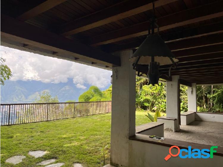 SE VENDE/ALQUILO casa 450m2 5h+s/5b+s/2p Alto Hatillo 8481