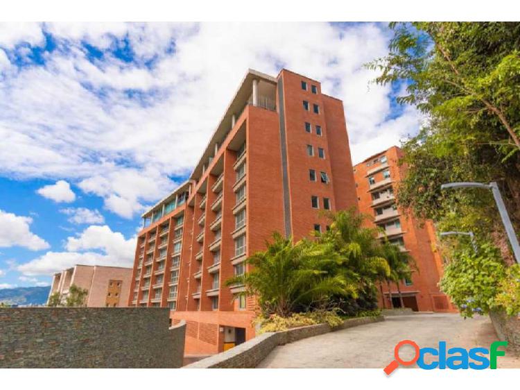 Se Alquila Apartamento. 214m2/3H+S/2B+S/2P. Lomas de las