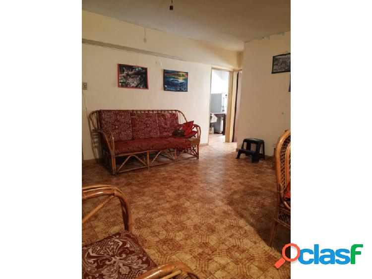 Se Vende Apartamento 114m2 2h/1b/1p Res La Vega Cúa 9137